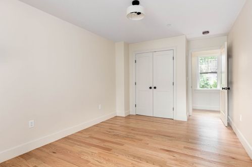 329 Columbia Rd, Boston MA  02125-2432 exterior