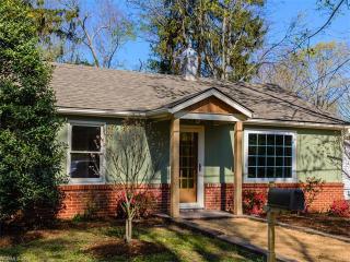 21 Main St, Asheville, NC 28803-1427