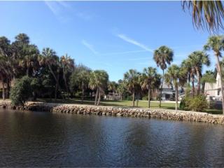 5264 Stetson Point Dr, Homosassa, FL 34448-3757