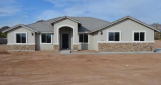 9766 Flanders Rd, Mesa, AZ 85207-5347