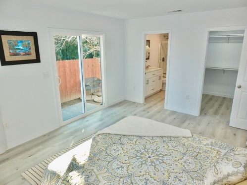 6820 Motz St, Paramount CA  90723-4741 exterior