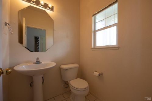 1401 Snowy Cloud Way, Santa Rosa CA  95409-4373 exterior