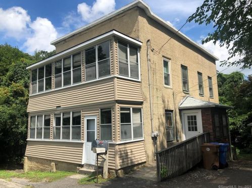 43 Foley Ave, Huntington, CT 06484-2205
