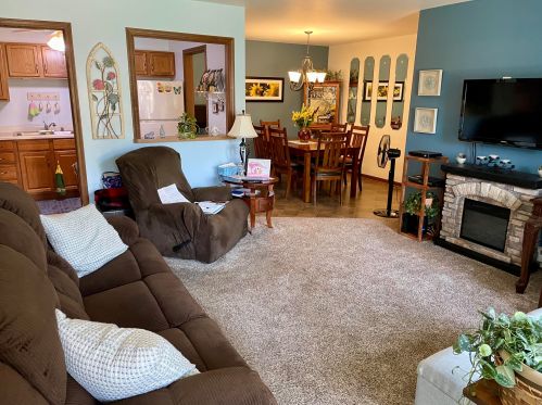 7109 57 Ave, Kenosha WI 53142-3600 exterior