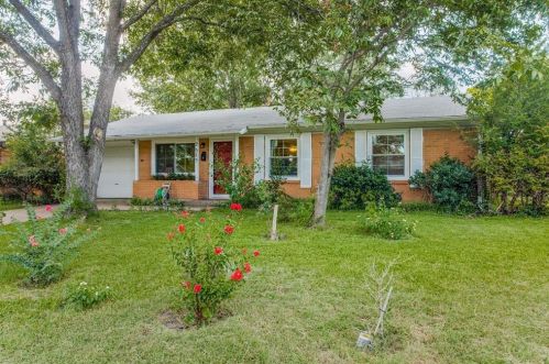 2515 Globe Ave, Dallas, TX 75228-4471