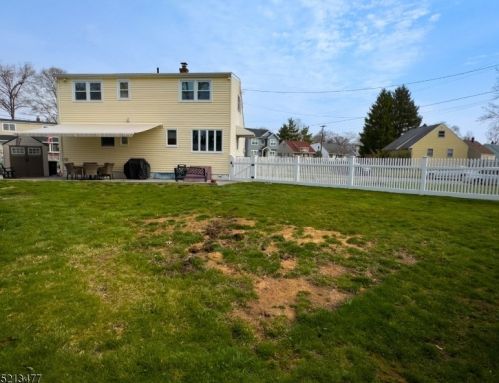 22 Fisher Pl, Clark NJ  07066-3239 exterior