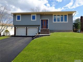 34 Woodbury Rd, Hauppauge, NY 11788-4730