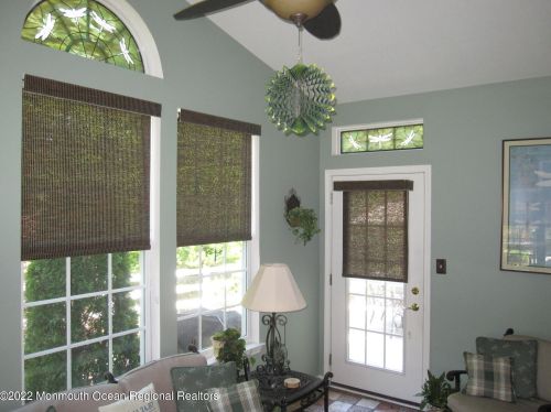 20 Plymouth Ct, Jackson Twp NJ  08527-6415 exterior