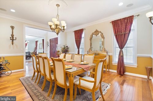 15840 Parnell Ct, Haymarket VA  20169-1667 exterior