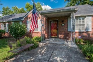 2219 Berrywood Rd, Nashville, TN 37216-3525