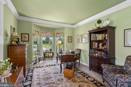 713 Village Ave, Collegeville PA  19426-4168 exterior