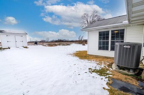 159 Hathaway Rd, West Jefferson OH  43162-1077 exterior