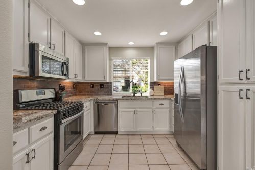 2842 Bighorn Sheep St, Santa Rosa CA  95407-4557 exterior