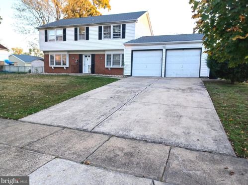 156 Genesee Ln, Willingboro, NJ 08046-3332