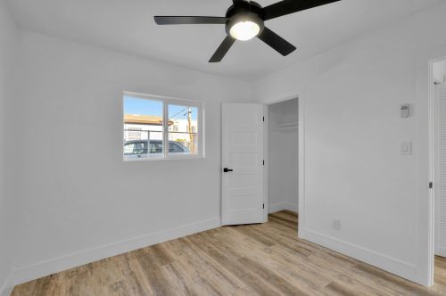 28 5 St, National City CA  91950-2357 exterior