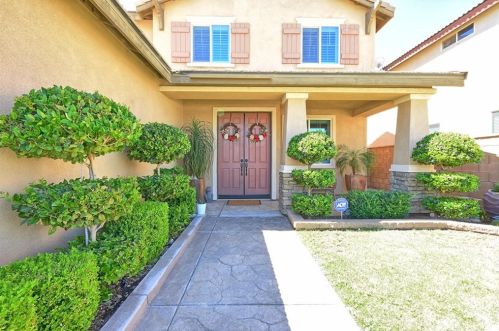 11823 Nyack Rd, Victorville, CA 92392-0481