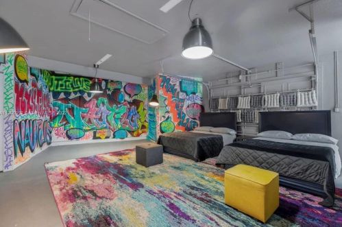 934 Nautilus Isle, Dania Beach FL  33004-2356 exterior