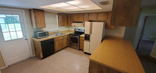 12106 Chuck Cir, Port Richey, FL 34669-3745