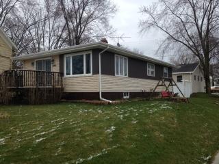 144 1st St, Bonduel, WI 54107-9039