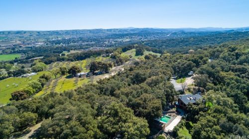 3260 Ridge Rd, Templeton, CA 93465-9306