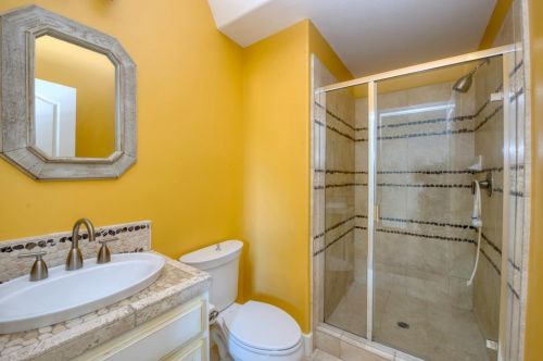 9537 California Oak Cir, Grayson CA  95363-8915 exterior