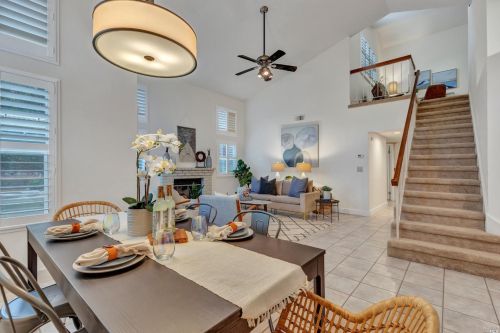 610 Rose Dr, Benicia CA  94510-3756 exterior