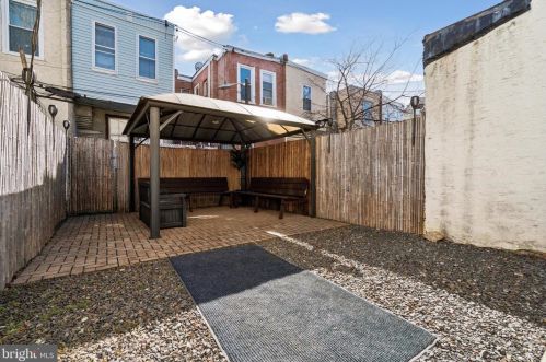 5236 Larchwood Ave, Philadelphia PA  19143-1523 exterior