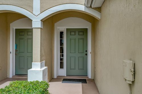 3149 Stowe St, Orlando, FL 32835-2440