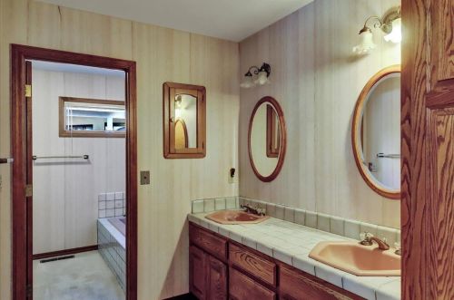 18114 Lake Forest Dr, Lake Wildwood CA  95946-9456 exterior