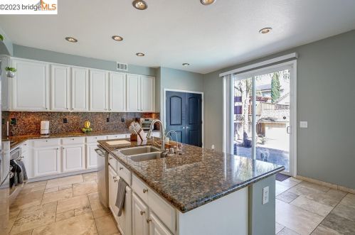 4616 Salvador Ln, Oakley CA  94561-2763 exterior