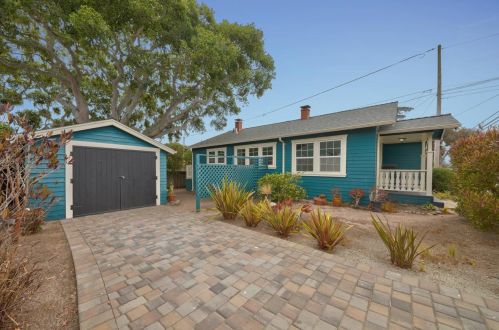 782 Pine Ave, Del Monte Park, CA 93950-3254