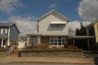 142 Lambert St, Pittston, PA 18640-2045