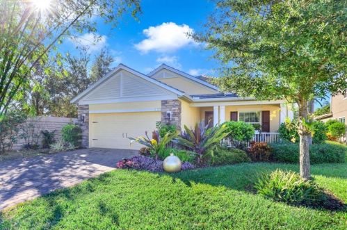 3771 Canopy Cir, Naples, FL 34120-0701