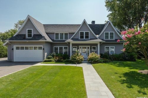 11 Windham Dr, Huntington Station, NY 11746-4541
