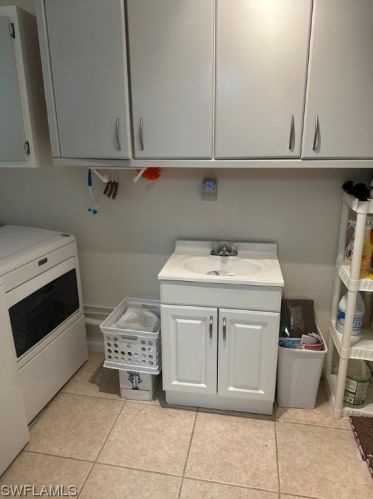 605 3rd St, Lehigh Acres FL  33936-1409 exterior