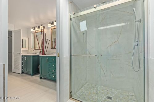 7204 Camino Vecino, Tucson AZ 85715-3418 exterior