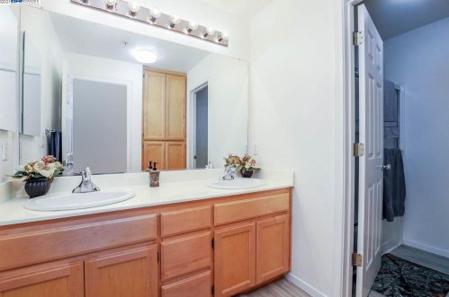 1920 Whitetail Ln, San Ramon CA  94583-2663 exterior