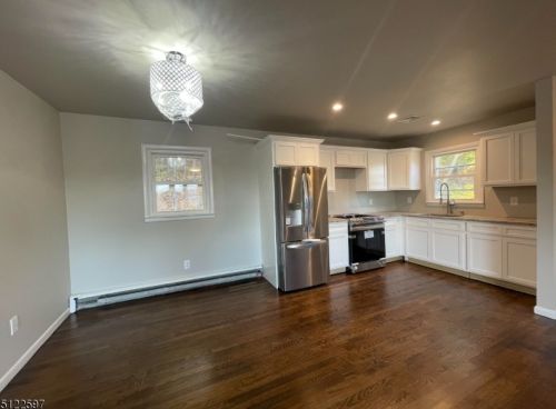 97 Mount Hope Ave, Dover NJ  07801-2706 exterior