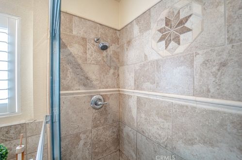 6442 Raymond Ave, Long Beach CA  90804-4632 exterior
