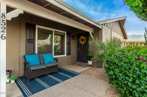 8526 Whitton Ave, Scottsdale AZ  85251-5912 exterior