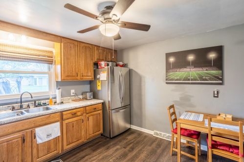 4466 Phoenix Dr, Springfield OH  45503-6326 exterior