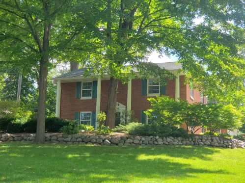 499 Bader St, Green Bay, WI 54302-4061
