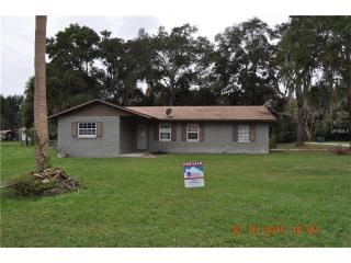 571 Ogden Ave, Umatilla, FL 32784-8146