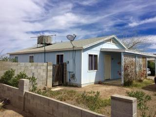 402 14th St, Eloy, AZ 85131-1843