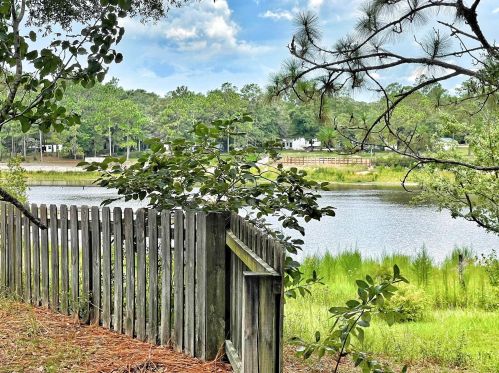 96 James Ct, Defuniak Springs FL  32433-3583 exterior