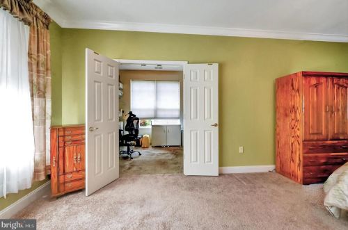 24 Chamber Ln, Columbus NJ  08022-2313 exterior