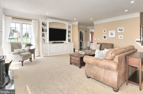 12760 Beebe Ct, Lovettsville VA  20180-2778 exterior