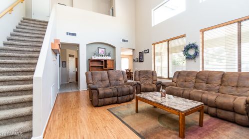 1462 Roadrunner Dr, Chandler, AZ 85286-8113