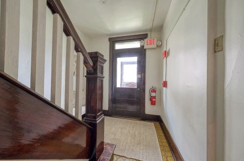 1423 Hillsdale St, Pittsburgh, PA 15216