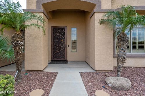 2481 Thompson Way, Chandler, AZ 85286-8438